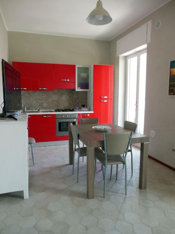 Appartement La Casa Degli Artisti à Trani Extérieur photo